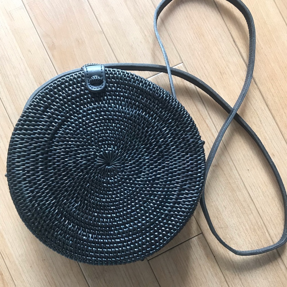 Adorable black round rayan bag by The Canyon